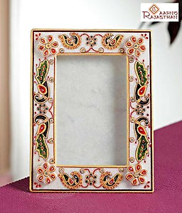 Painted Photo frame in gold work price in India.