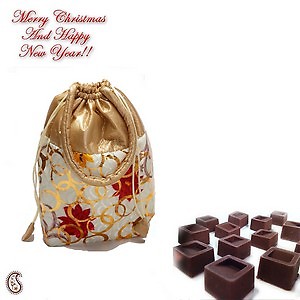 Floral print Leatherite Chocolate punch price in India.