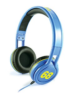 CLiPtec BMH836BL Wired Headset price in India.