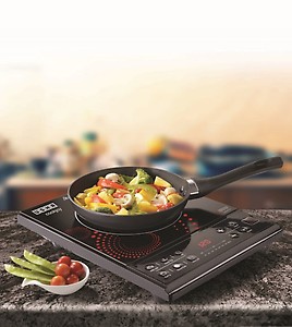 USHA IC 3616 Induction Cooktop  (Black, Push Button) price in India.