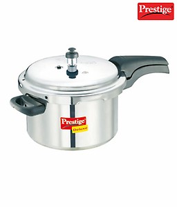 Prestige Deluxe Plus Induction Base Aluminium Outer Lid Pressure Cooker, 5 Litres, Silver price in India.